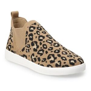 LEOPARD PRINT SLIP ON SHOES